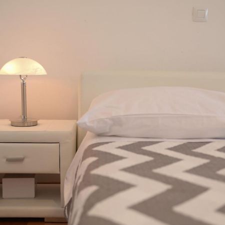 Base Bridge Apartment - Zadar City Centre - Free Parking 외부 사진