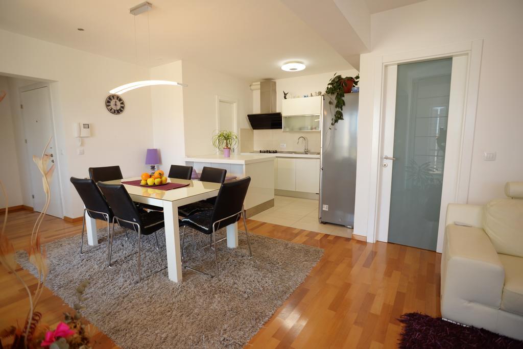 Base Bridge Apartment - Zadar City Centre - Free Parking 외부 사진