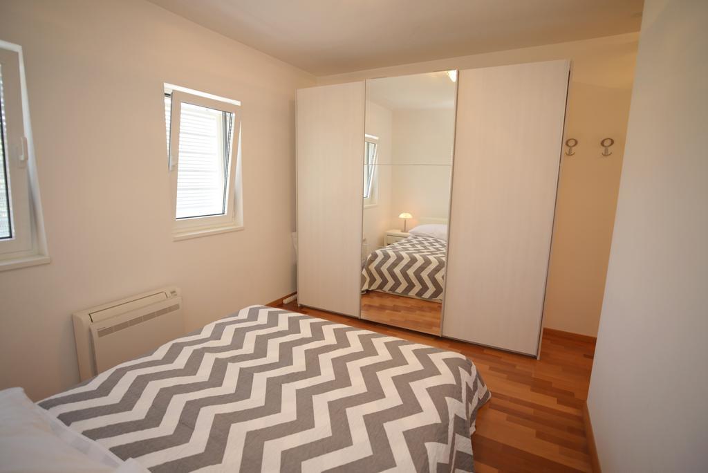 Base Bridge Apartment - Zadar City Centre - Free Parking 외부 사진