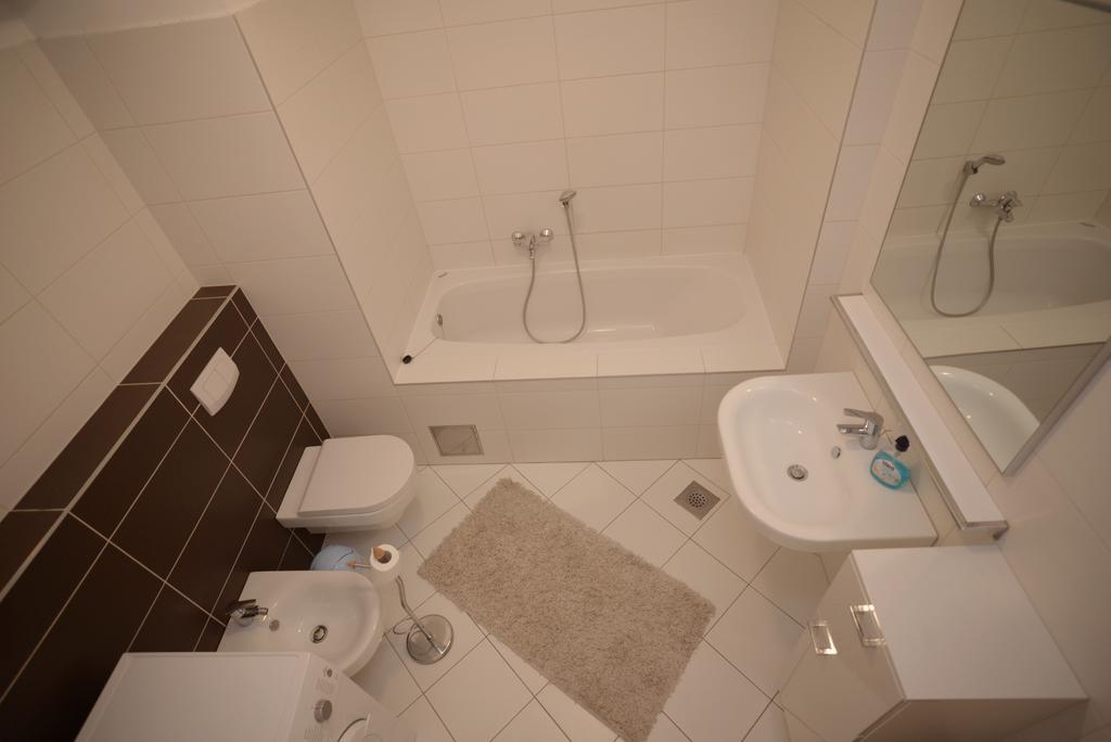 Base Bridge Apartment - Zadar City Centre - Free Parking 외부 사진